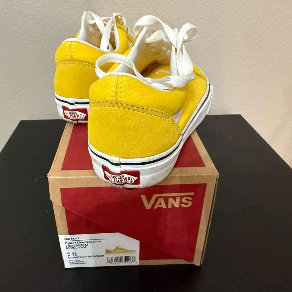 Vans Old Skool Yellow Sneakers - Picture 4 of 5